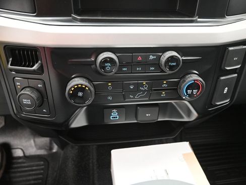 New 2025 Ford F350 XL AWD/4WD image 25