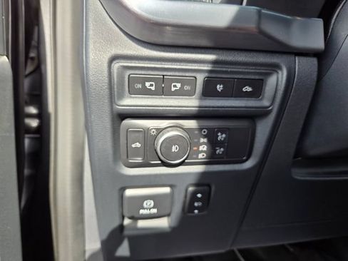 Used 2021 Ford F150 Lariat w/ Equipment Group 502A High AWD/4WD image 27