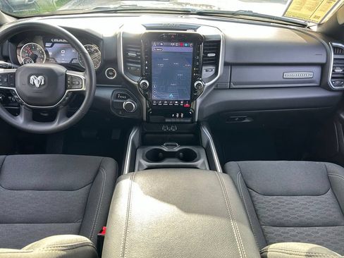 Certified 2025 RAM 1500 Big Horn RWD image 12