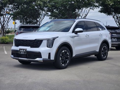 New 2026 Kia Sorento S FWD image 2
