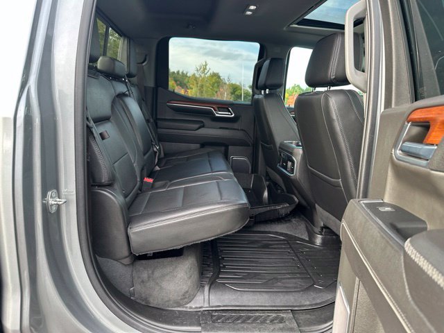Used 2023 GMC Sierra 1500 Denali w/ Technology Package AWD/4WD image 14