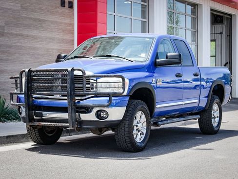 Used 2009 Dodge Ram 2500 Truck SLT w/ Trailer Tow Group AWD/4WD image 8