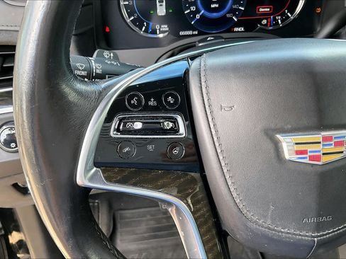 Used 2018 Cadillac Escalade ESV Platinum AWD/4WD image 23