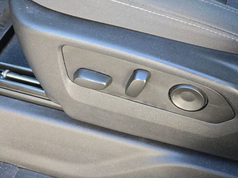 Used 2023 Chevrolet Silverado 1500 LT w/ Protection Package image 21