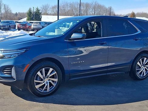 Certified 2024 Chevrolet Equinox LT w/ LPO, Floor Liner Package image 7