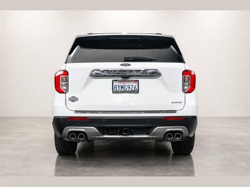 Used 2021 Ford Explorer King Ranch w/ Premium Technology Package AWD/4WD image 12