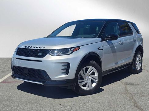 Used 2025 Land Rover Discovery Sport Dynamic SE AWD/4WD image 1