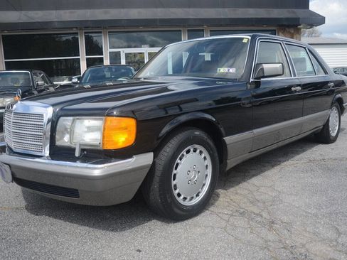 Used 1991 Mercedes-Benz 560 SEL image 2