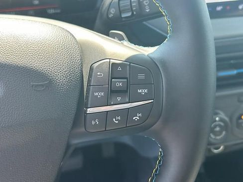 New 2025 Ford Maverick Lobo image 23