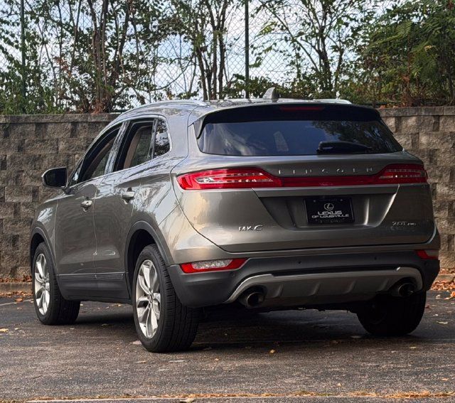 Used 2017 Lincoln MKC Select w/ Select Plus Package AWD/4WD image 9