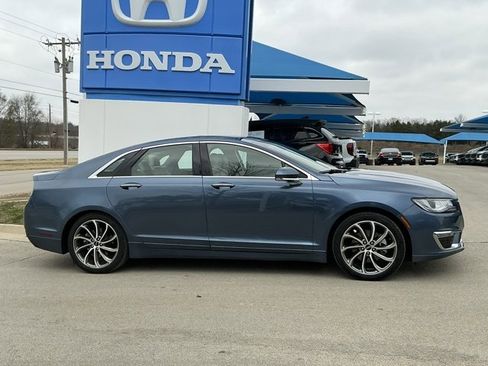 Used 2019 Lincoln MKZ Reserve w/ Reserve Plus Package image 2