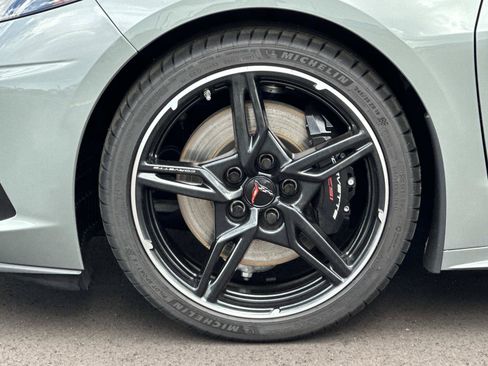 Used 2023 Chevrolet Corvette Stingray Preferred Conv w/ Z51 Performance Package RWD image 8