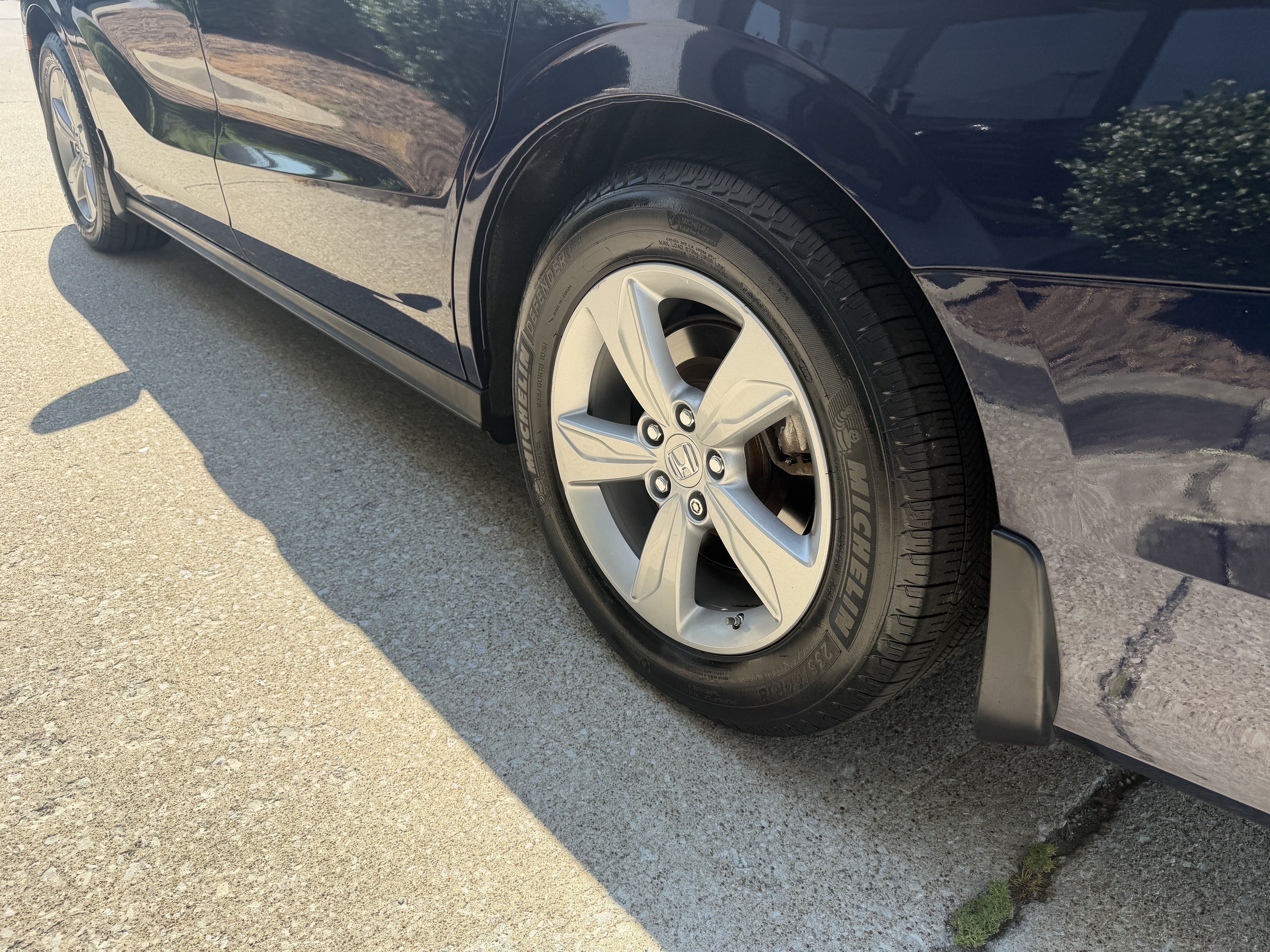 Used 2019 Honda Odyssey EX image 14