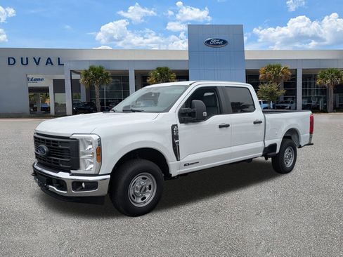 New 2025 Ford F250 XL w/ XL Chrome Package image 7