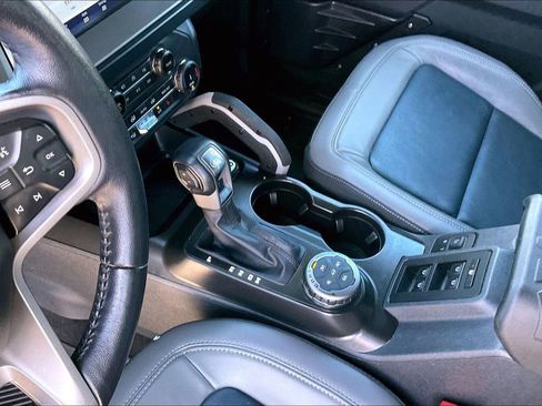 Certified 2022 Ford Bronco Outer Banks image 15