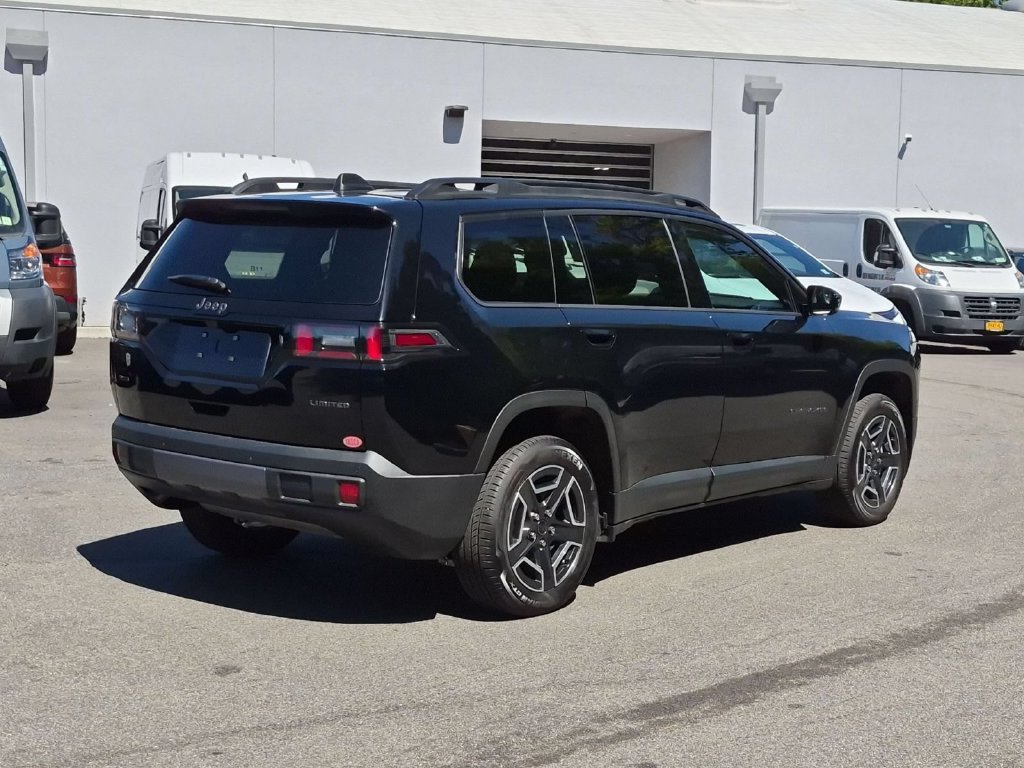 Used 2026 Jeep Cherokee Limited AWD/4WD image 3
