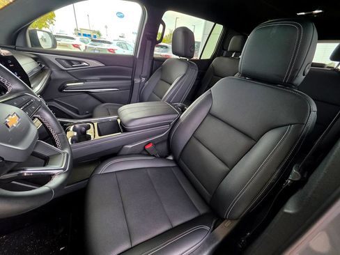 Used 2026 Chevrolet Traverse LT AWD/4WD image 23