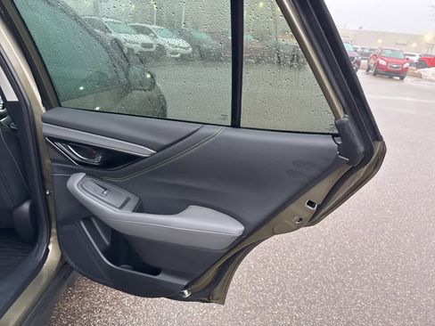 Used 2023 Subaru Outback Onyx Edition w/ Popular Package #2 image 19