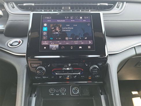 New 2025 Jeep Grand Cherokee L Altitude image 20