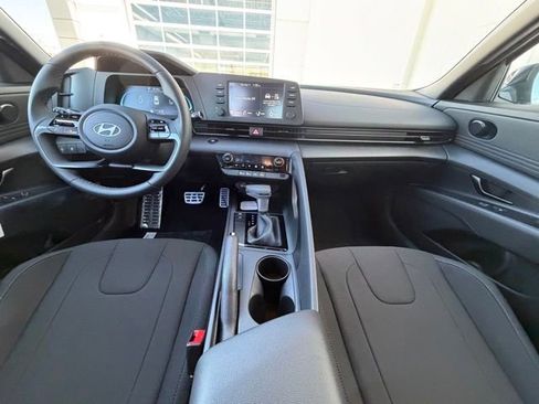 New 2026 Hyundai Elantra Sport FWD image 15