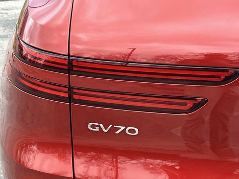 New 2026 Genesis GV70 2.5T Advanced AWD/4WD image 12