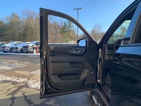 Used 2023 Chevrolet Tahoe RST image 23