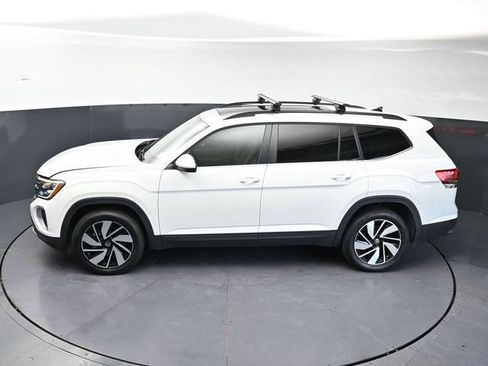 Used 2024 Volkswagen Atlas SE FWD image 31