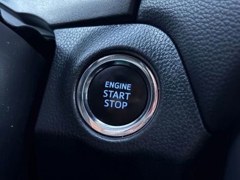 Used 2019 Toyota RAV4 Limited w/ Cold Weather Package image 31