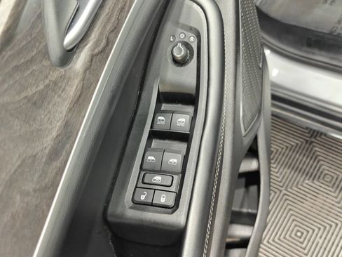 Used 2024 Jeep Grand Cherokee Limited 4xe AWD/4WD image 54