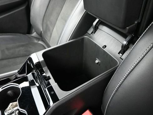 Used 2022 Jeep Grand Cherokee Altitude image 27