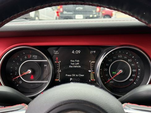 Used 2021 Jeep Gladiator Rubicon image 17