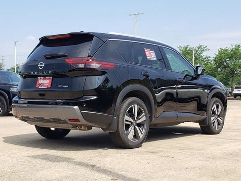 Certified 2024 Nissan Rogue SL w/ SL Premium Package image 10