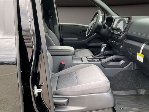 New 2026 Nissan Frontier SV AWD/4WD image 10