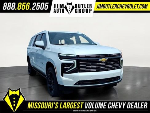 Used 2026 Chevrolet Suburban High Country AWD/4WD image 28