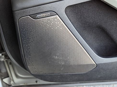 Used 2022 Kia EV6 GT-Line w/ GT-Line Suede Seat Package image 32