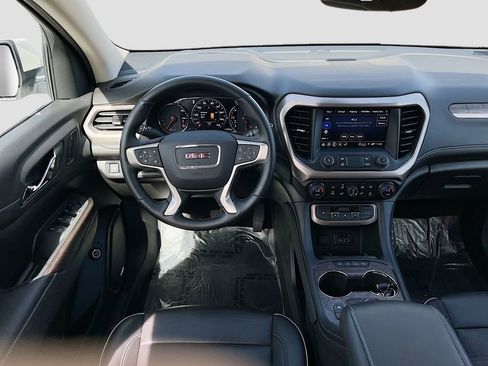 Used 2023 GMC Acadia Denali w/ Denali Ultimate Package AWD/4WD image 24