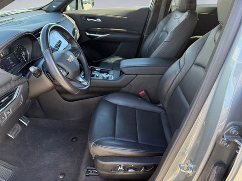 Certified 2023 Cadillac XT4 Sport AWD/4WD image 10