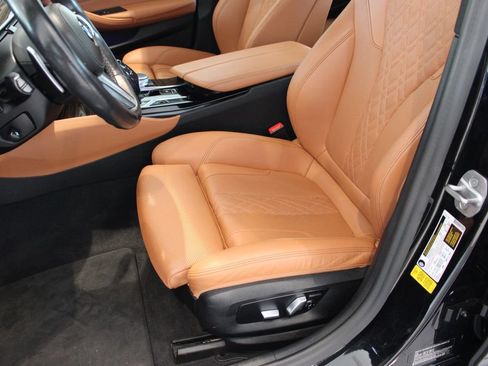 Used 2021 BMW 530i w/ M Sport Package RWD image 33