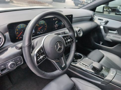 Used 2023 Mercedes-Benz CLA 250 image 10