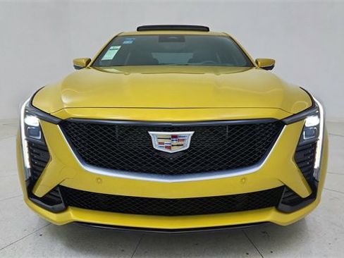 Used 2025 Cadillac CT5 V w/ Technology Package image 13