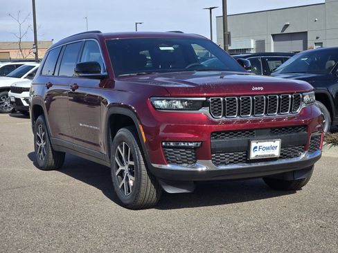 New 2025 Jeep Grand Cherokee L Limited image 2