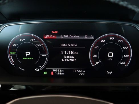 Used 2023 Audi e-tron Premium w/ Convenience Plus Package image 19