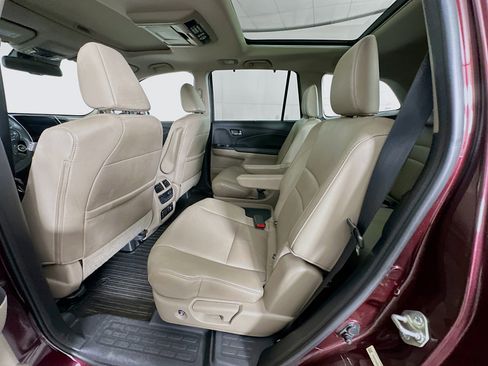Used 2016 Honda Pilot Elite image 30