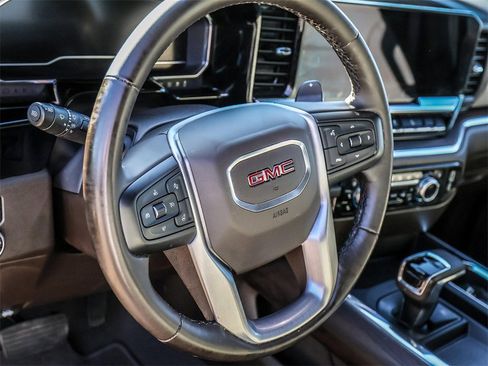 Certified 2024 GMC Sierra 1500 SLT w/ SLT Convenience Package image 31