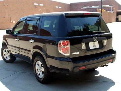 Used 2006 Honda Pilot LX image 4