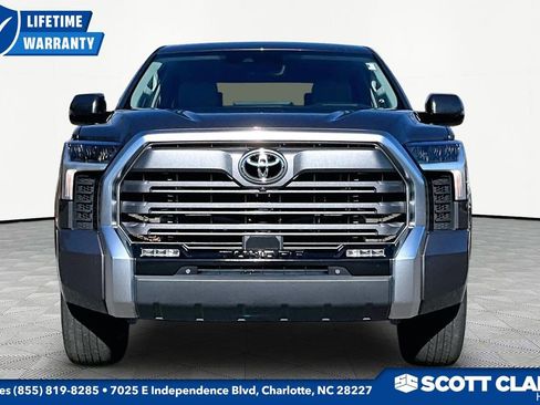 Used 2023 Toyota Tundra Limited image 2
