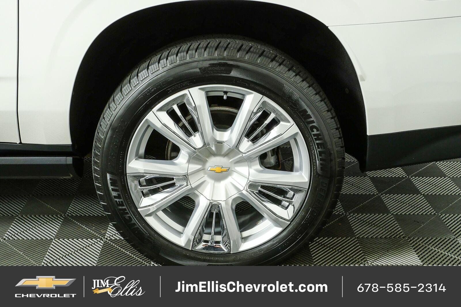 Certified 2021 Chevrolet Suburban High Country w/ Premium Package AWD/4WD image 42