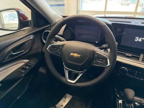 New 2026 Chevrolet Trax LT image 29