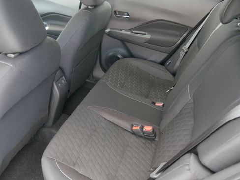 Used 2024 Nissan Kicks SV FWD image 26