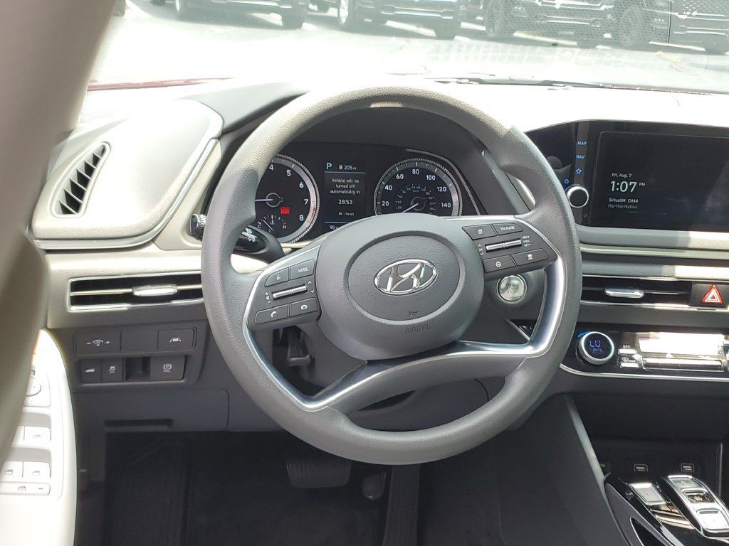 Used 2023 Hyundai Sonata SEL w/ Preferred Accessory Package FWD image 10
